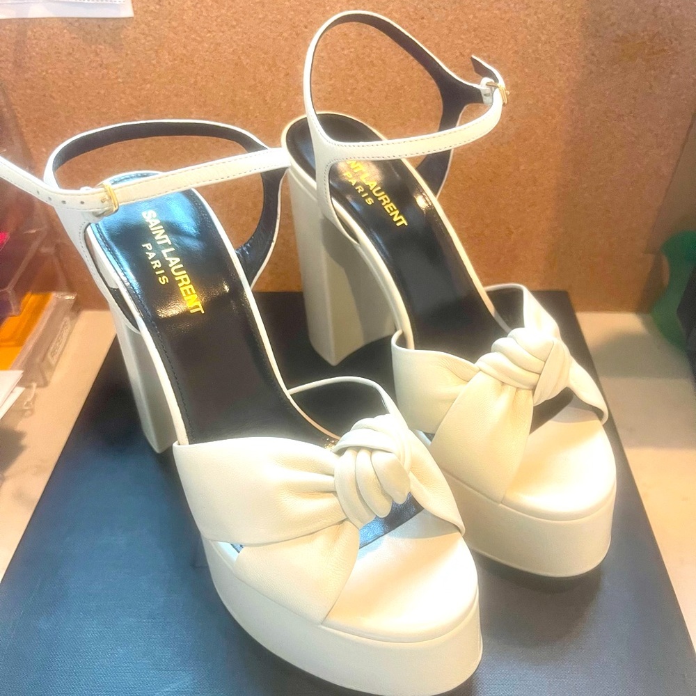 Brand New Saint Laurent Belfagor Pearl. Size 38.